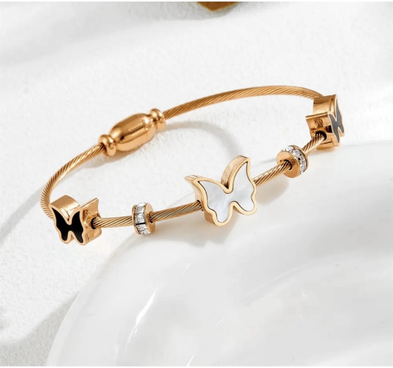 butterfly anti tarnish bracelet rosegold polish butterfly anti tarnish bracelet rosegold polish