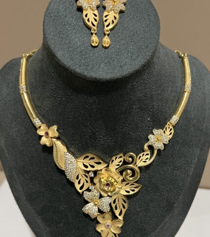 statement floral necklace set gold polish