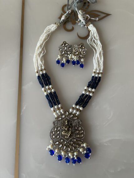 laxmi devi pendent beads multi color