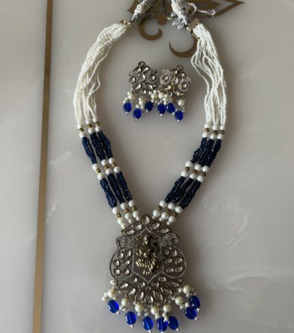 laxmi devi pendent beads multi color