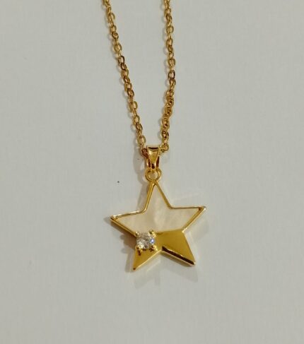 anti tarnish bracelet with gold polish